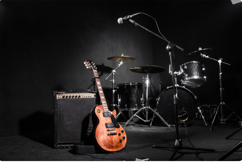 Магазин музыкальных инструментов Магазин музыкальных инструментов